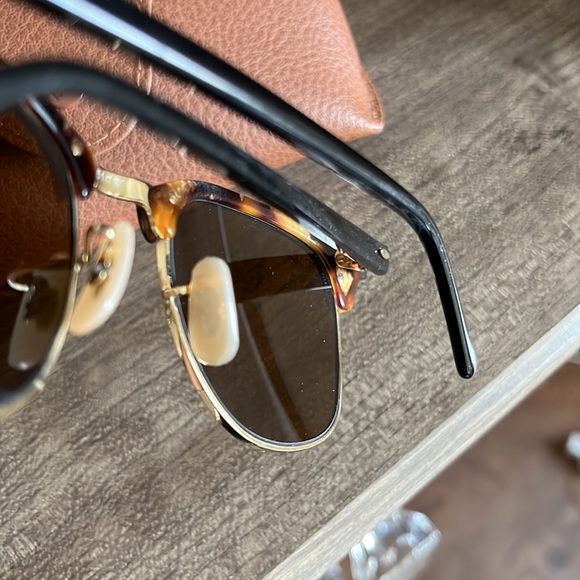 Ray-Ban Clubmaster classic tortoise - Picture 6 of 9